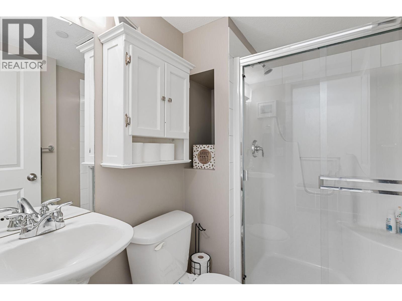 104 539 Yates Road, Kelowna