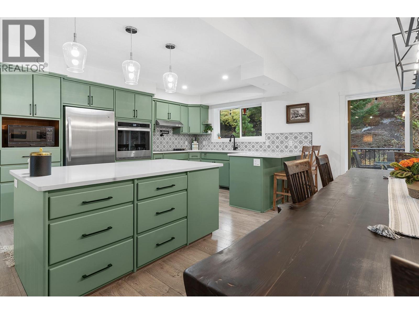  5633 Day Road, Vernon