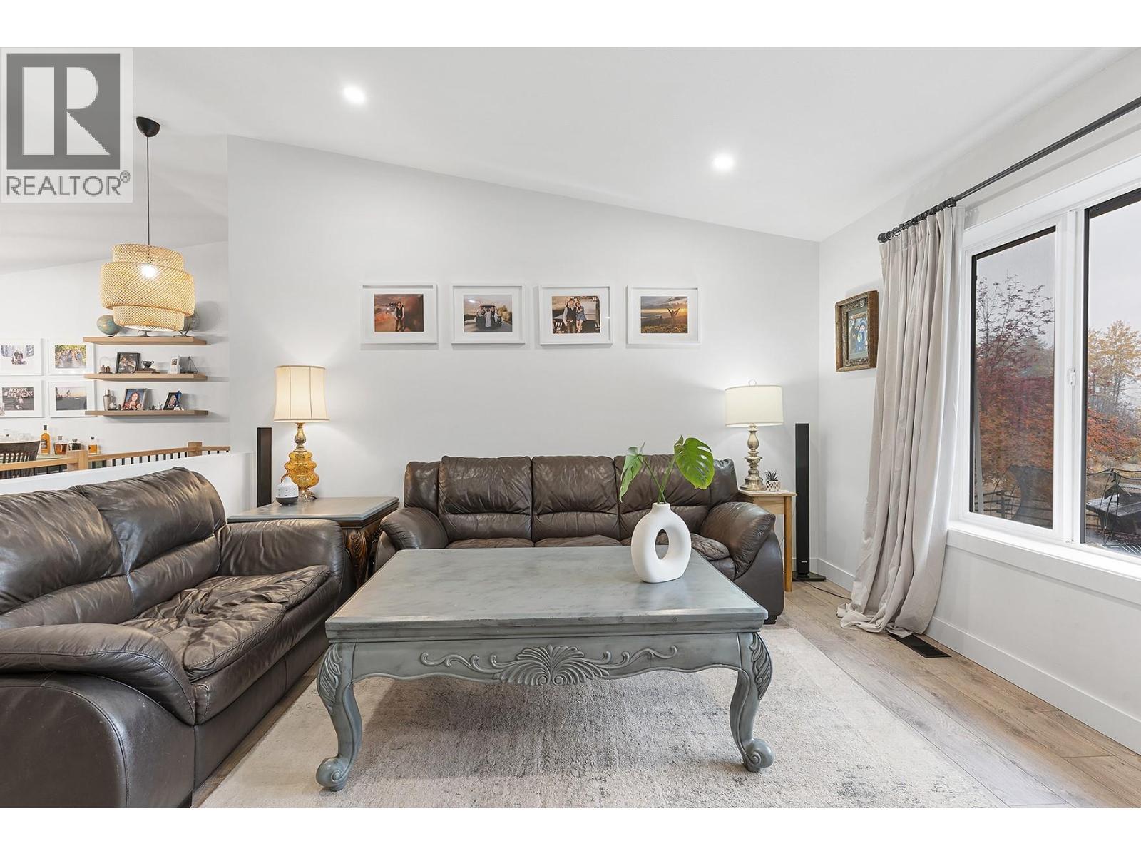  5633 Day Road, Vernon