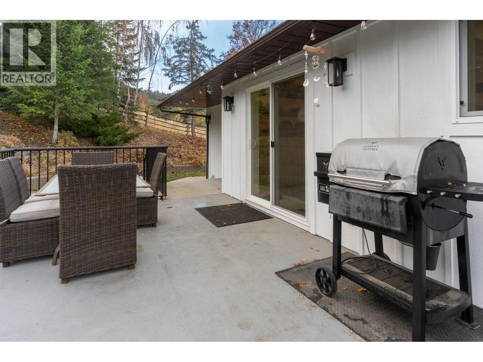  5633 Day Road, Vernon