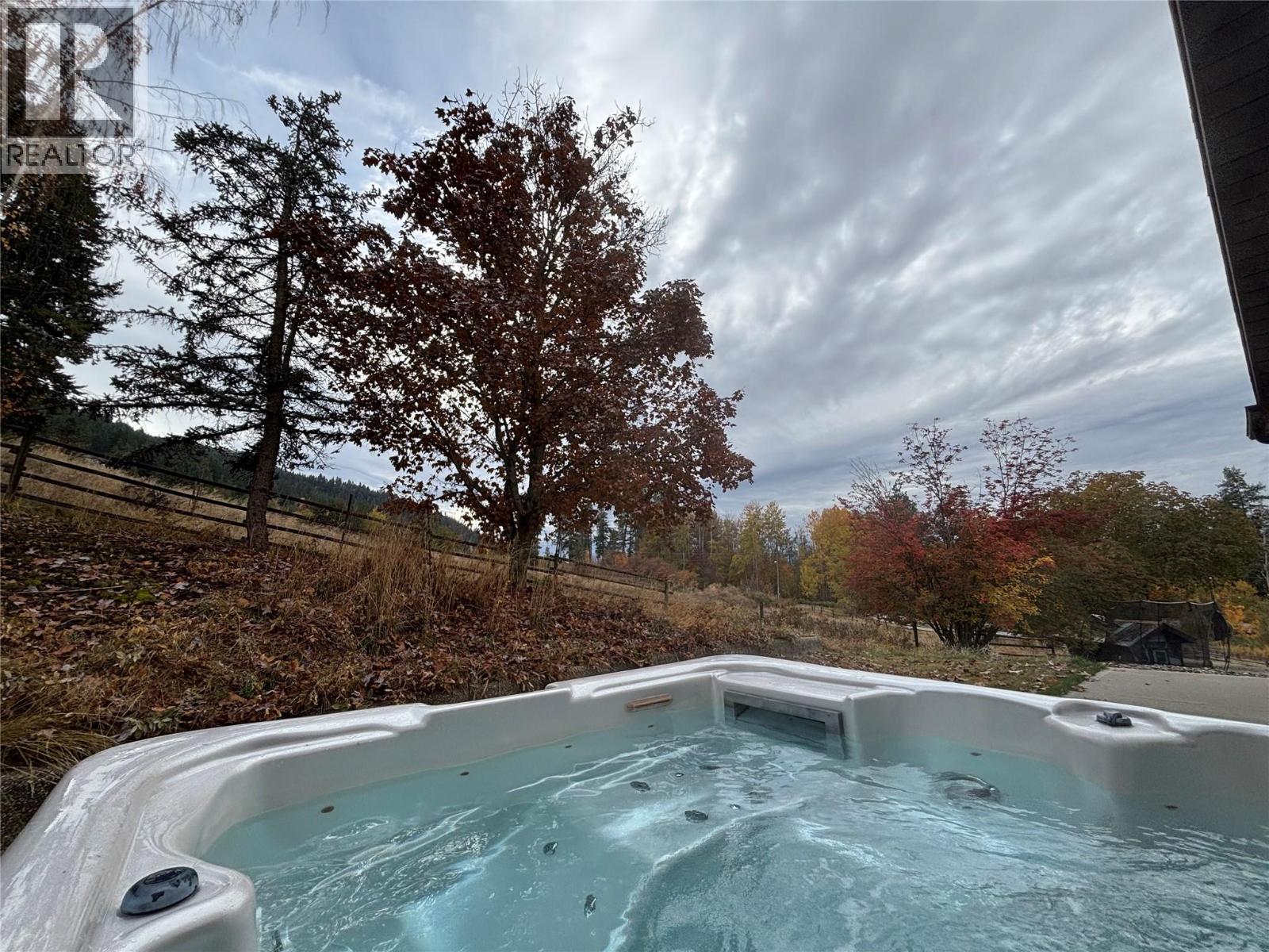  5633 Day Road, Vernon