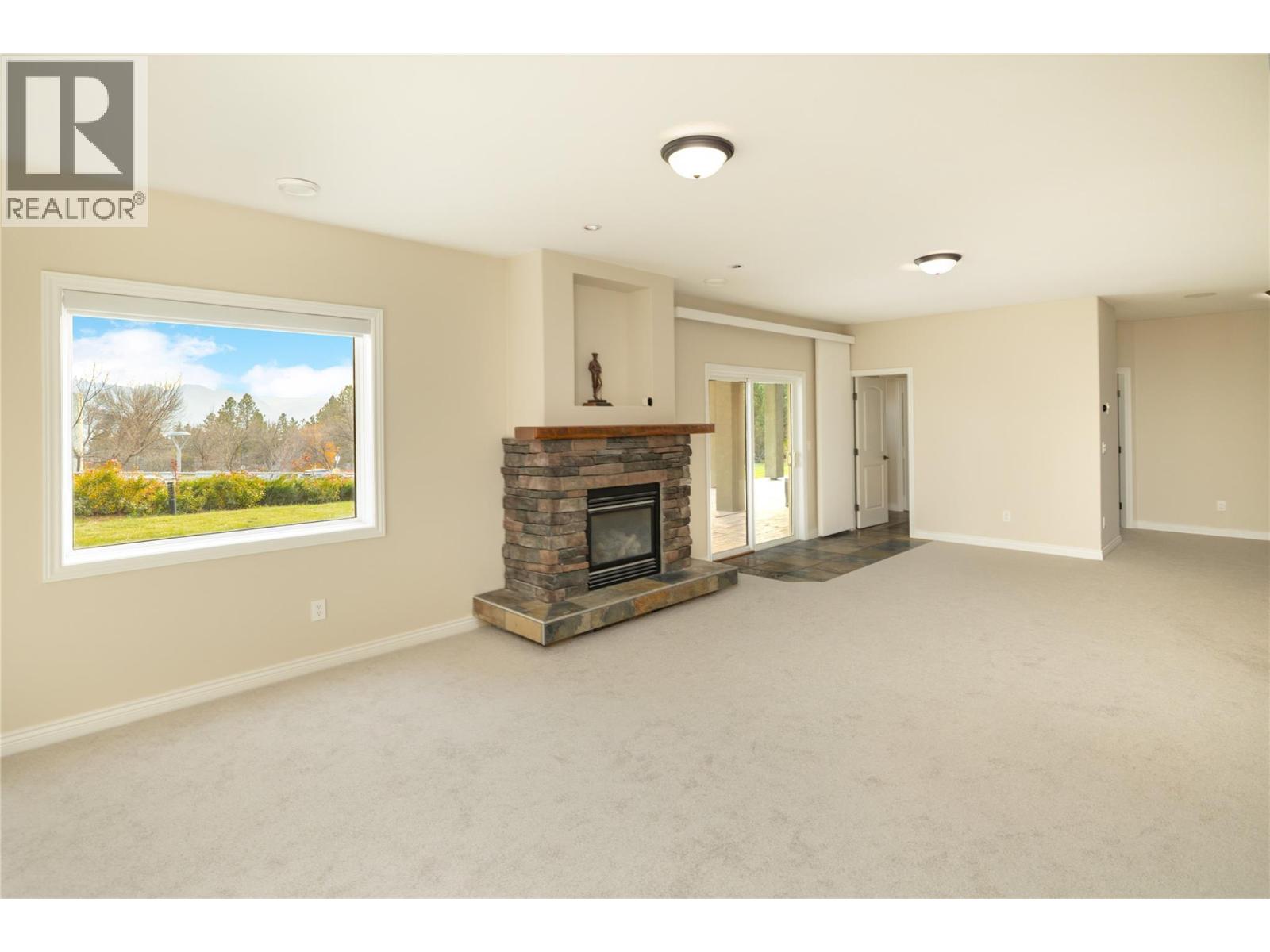  3356 Merlot Court, West Kelowna