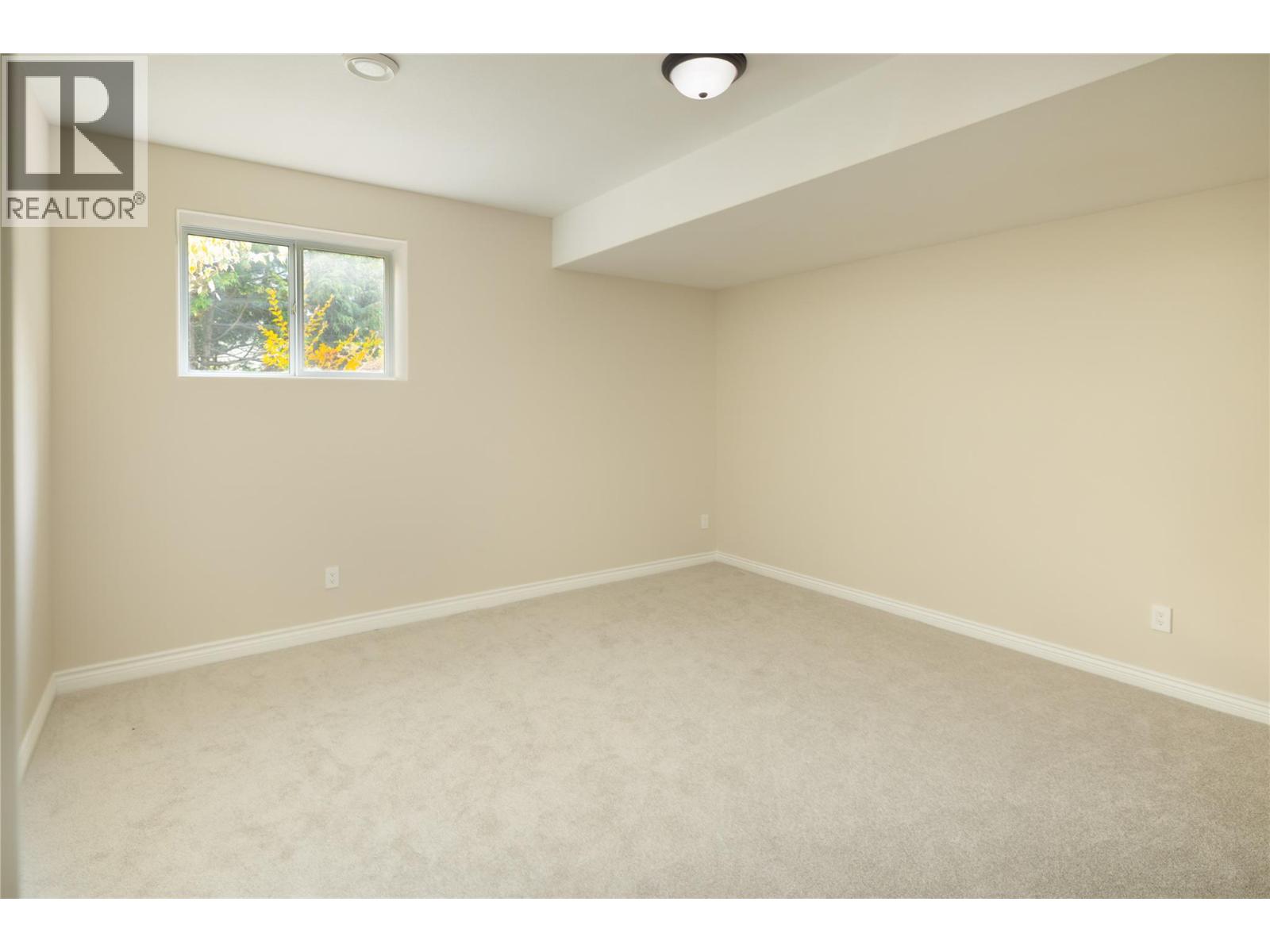  3356 Merlot Court, West Kelowna