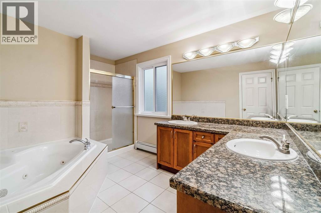 2018 TURNBERRY LANE, Coquitlam