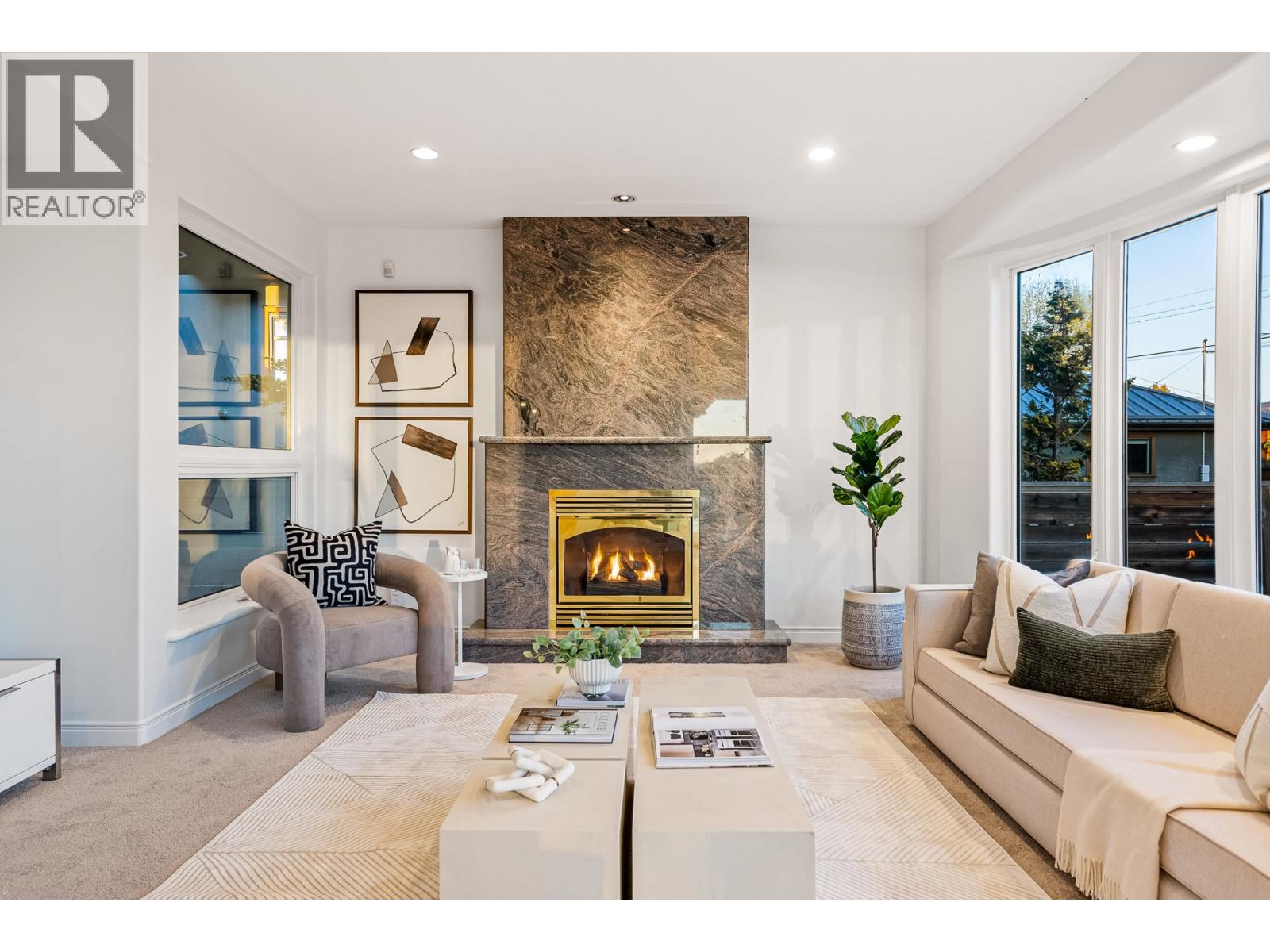 5770 CHARLES STREET, Burnaby