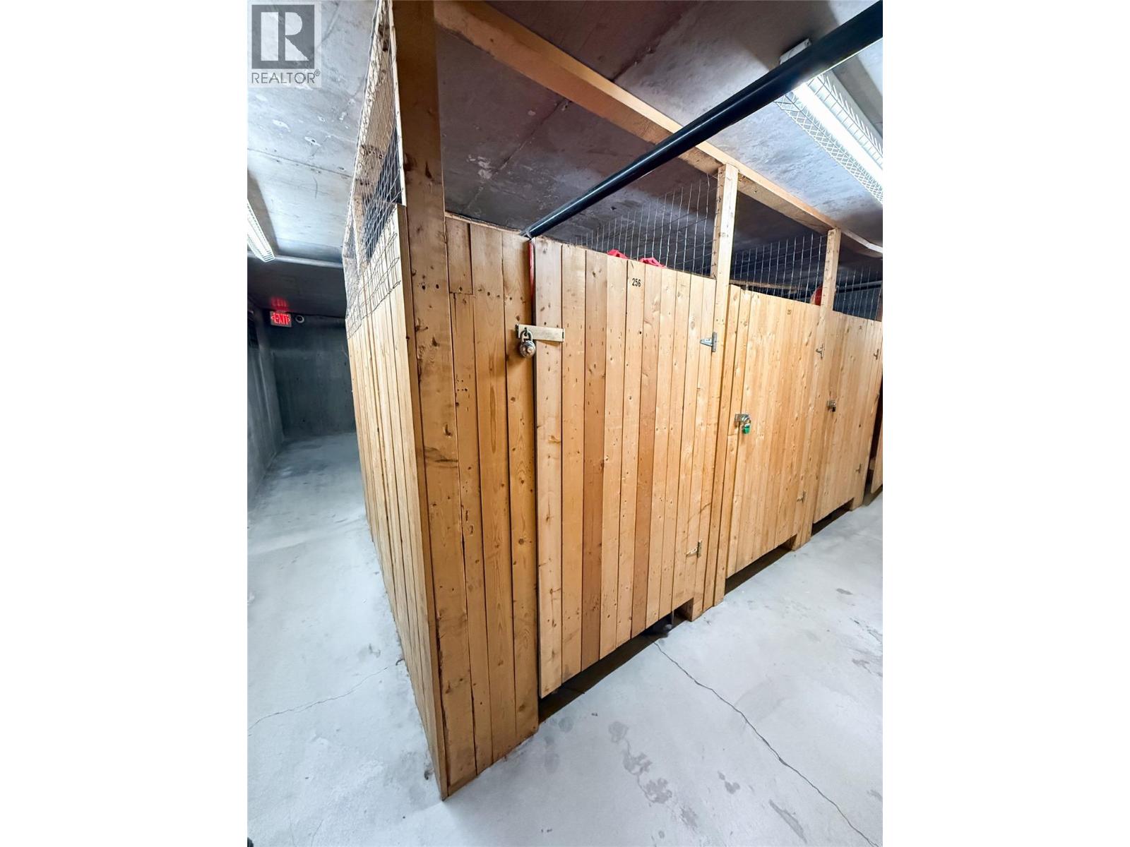 114 533 Yates Road, Kelowna