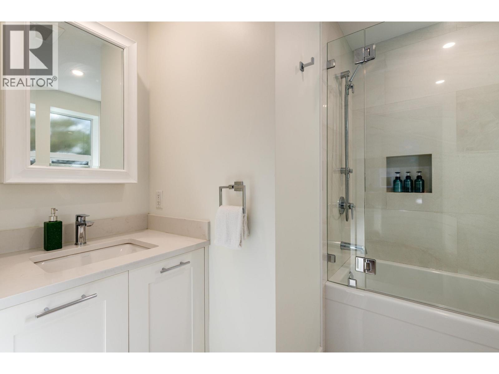 209 4865 PAINTED CLIFF ROAD, Whistler