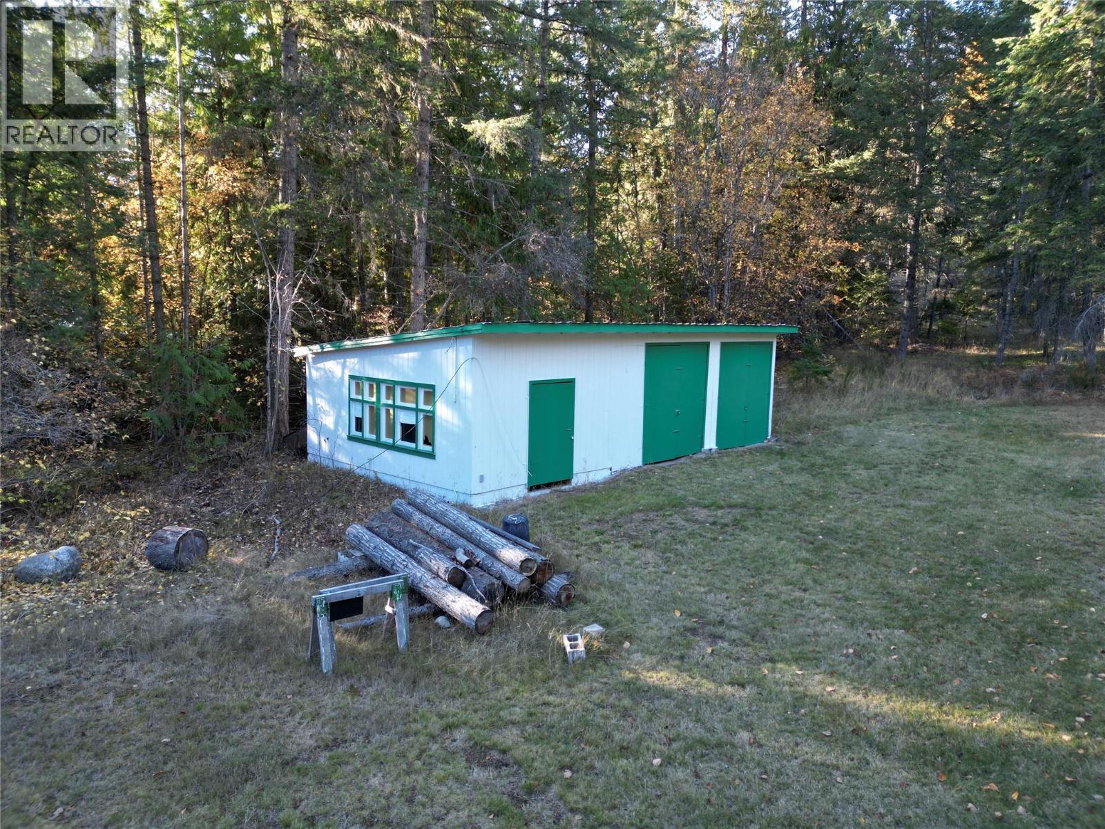 7096 Highway 3A Highway, Nelson