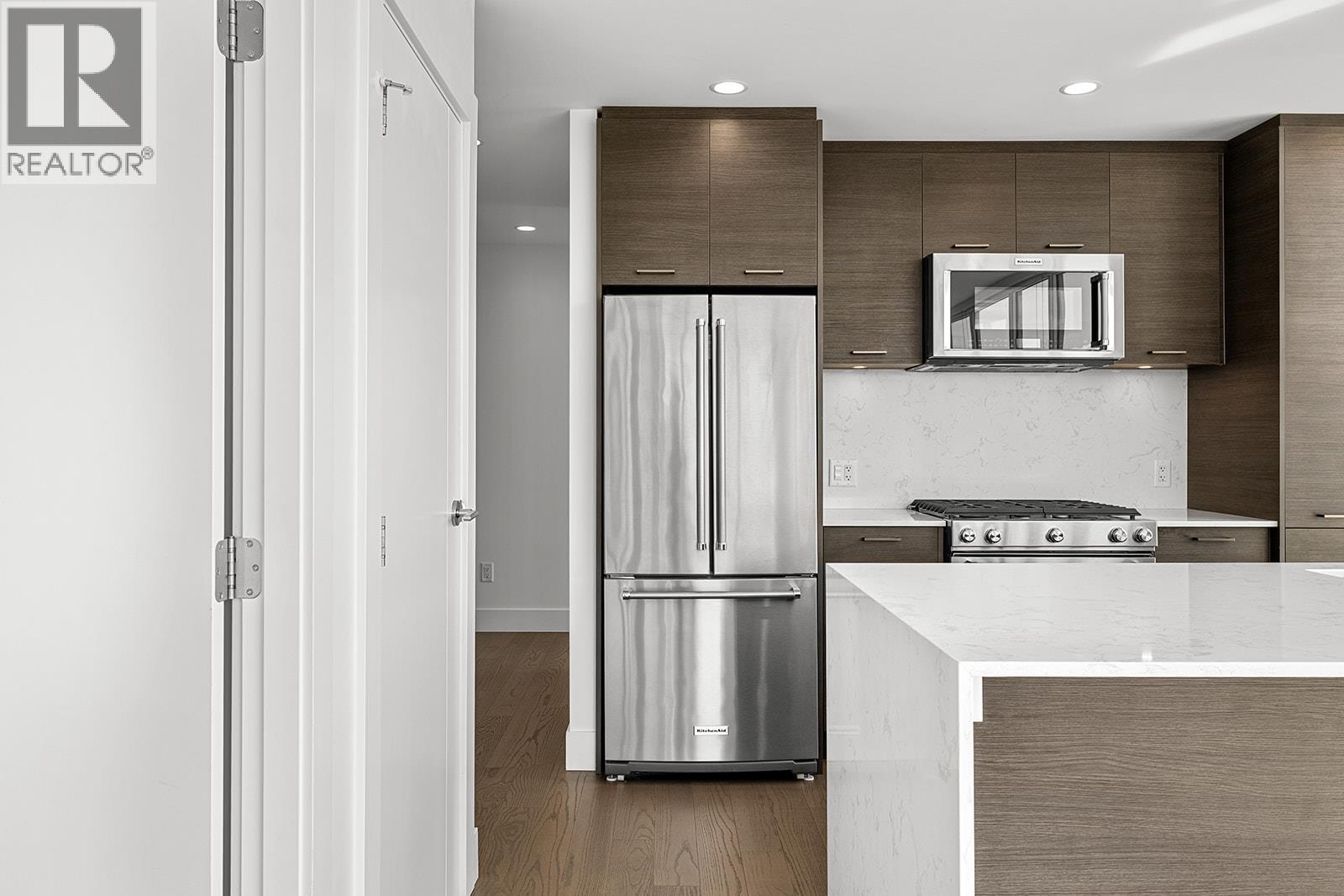 802 1191 Sunset Drive, Kelowna