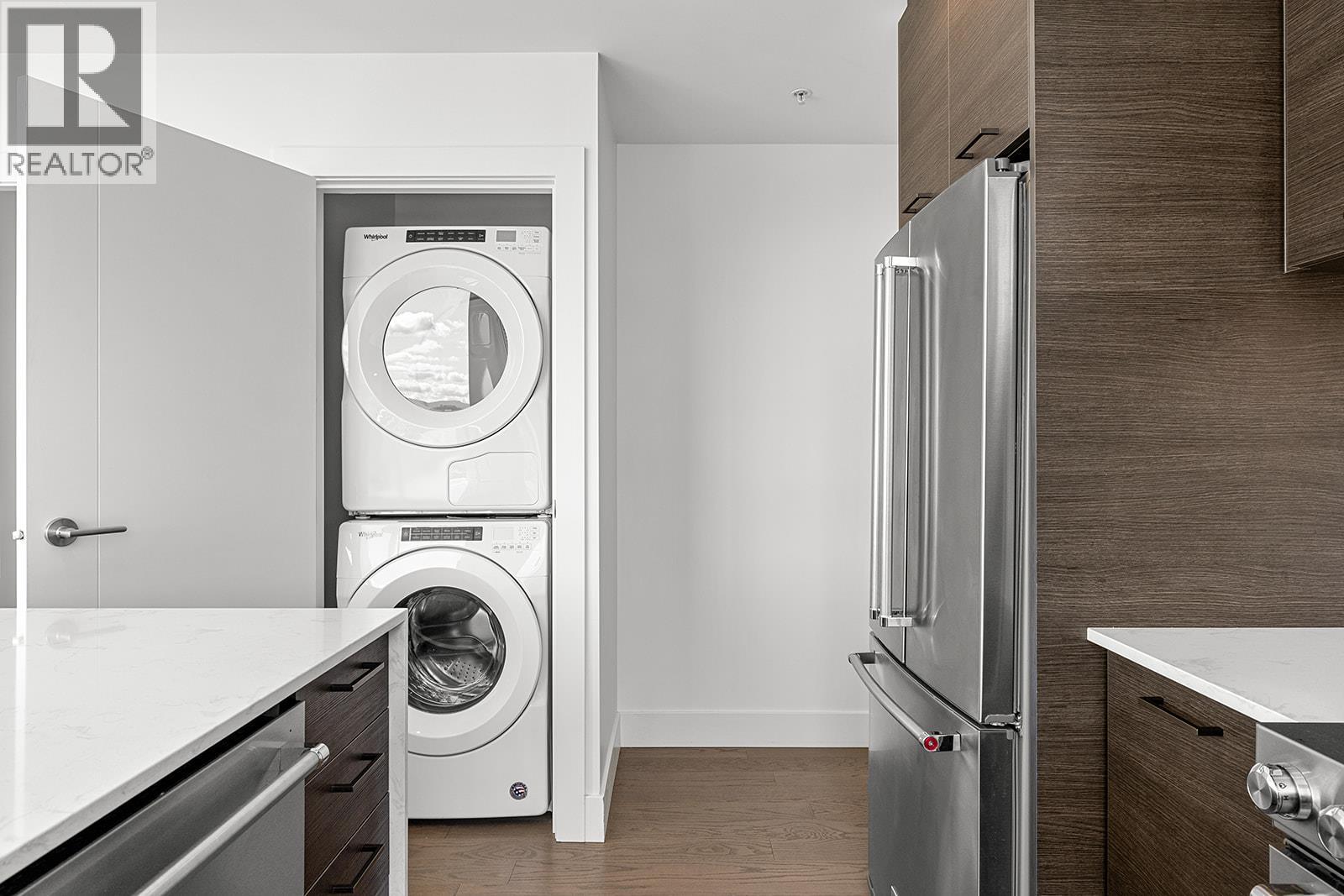 802 1191 Sunset Drive, Kelowna