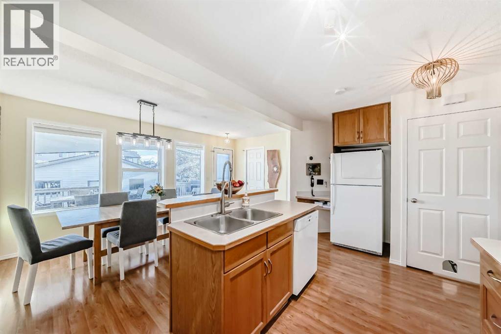 Single Family House for Sale in  Covehaven Road NE Coventry Hills Calgary 