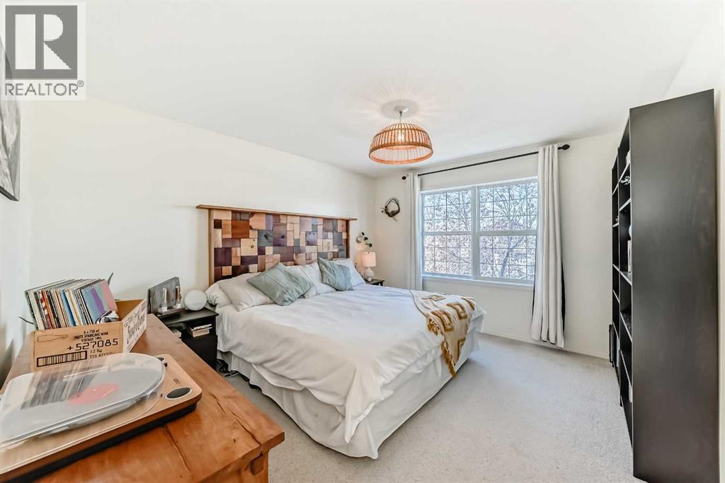 Single Family House for Sale in  Covehaven Road NE Coventry Hills Calgary 