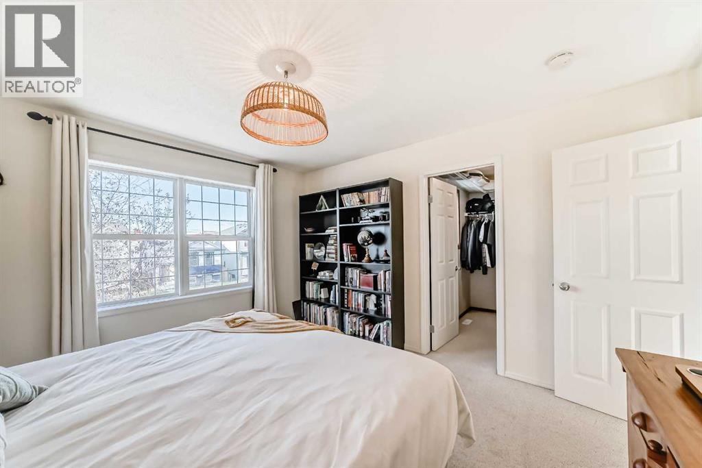 Single Family House for Sale in  Covehaven Road NE Coventry Hills Calgary 