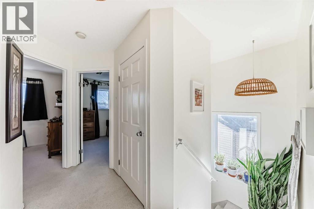 Single Family House for Sale in  Covehaven Road NE Coventry Hills Calgary 