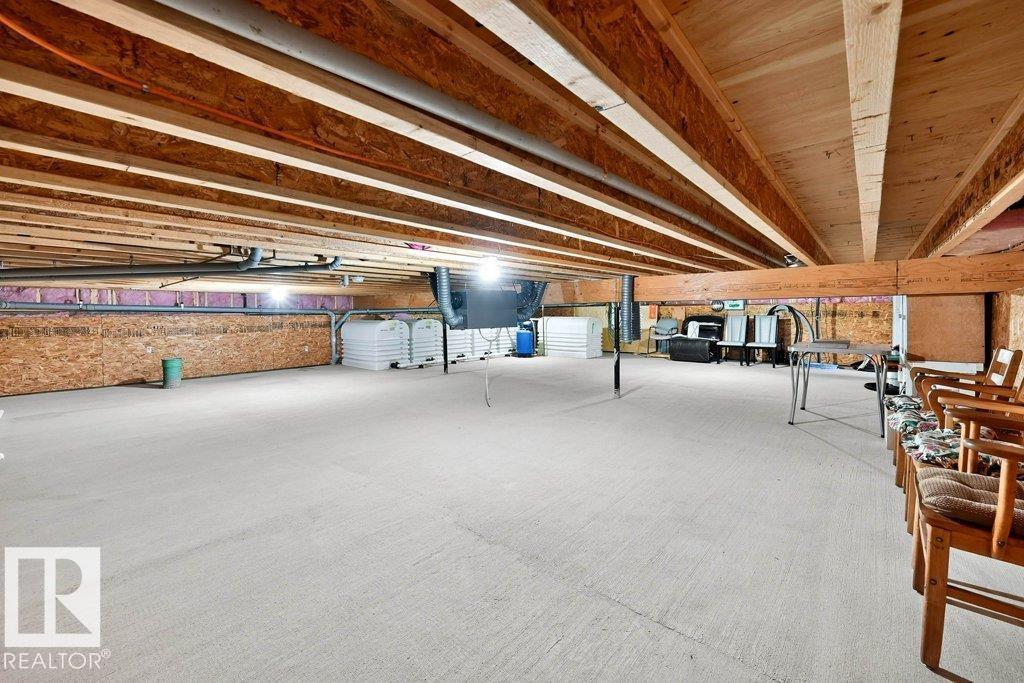 257 Lakeshore DR - 49