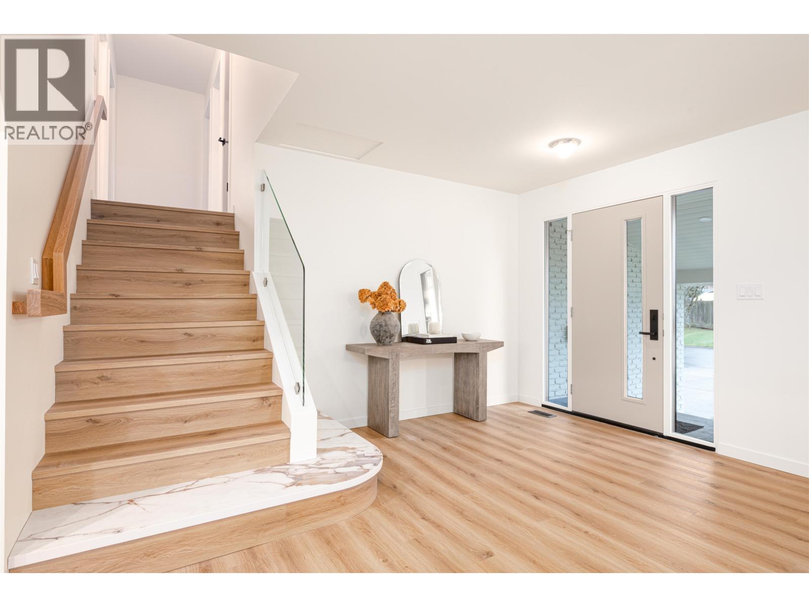 614 RADCLIFFE DRIVE - 19