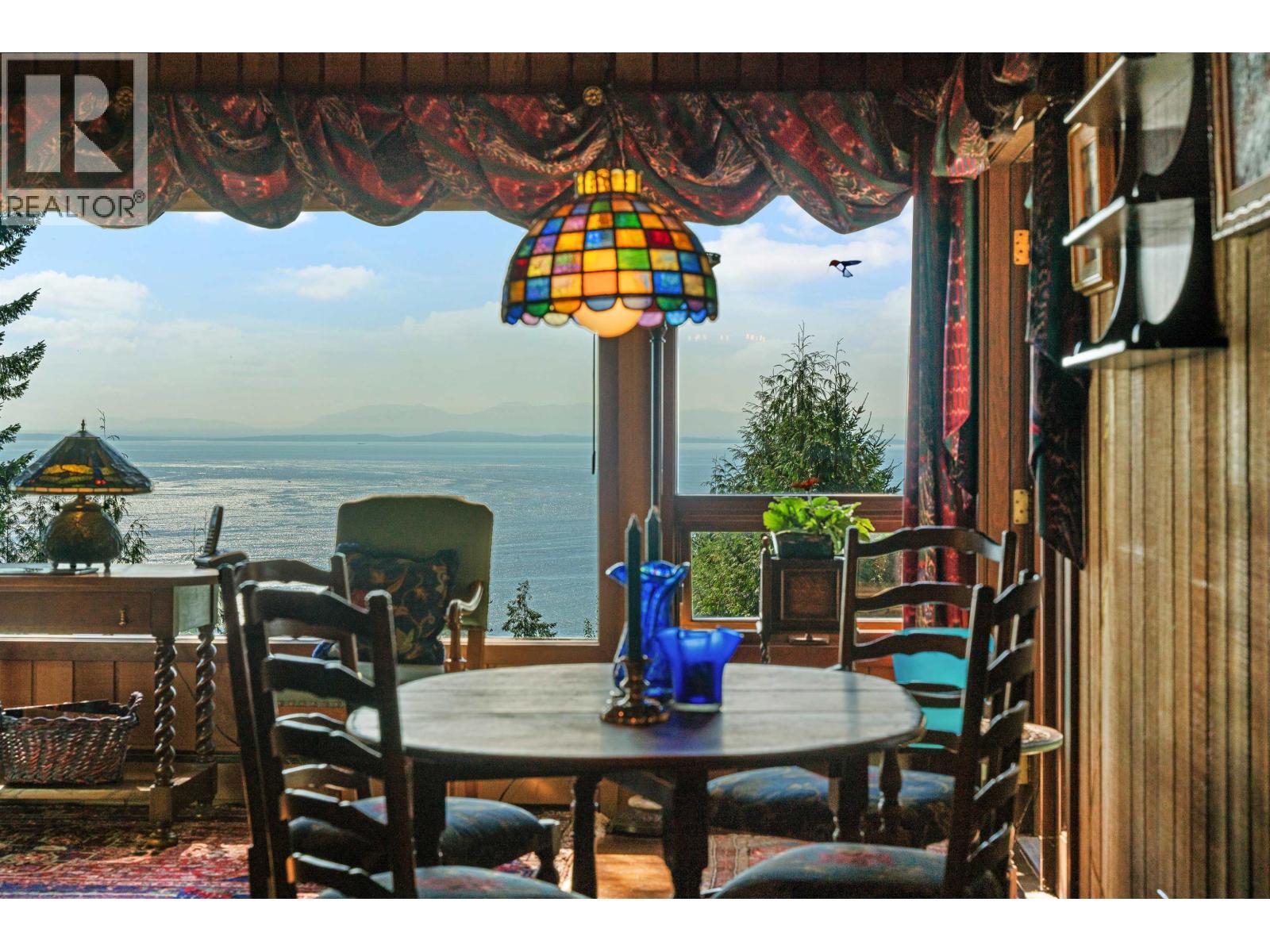 2235 CHAIRLIFT ROAD, West Vancouver