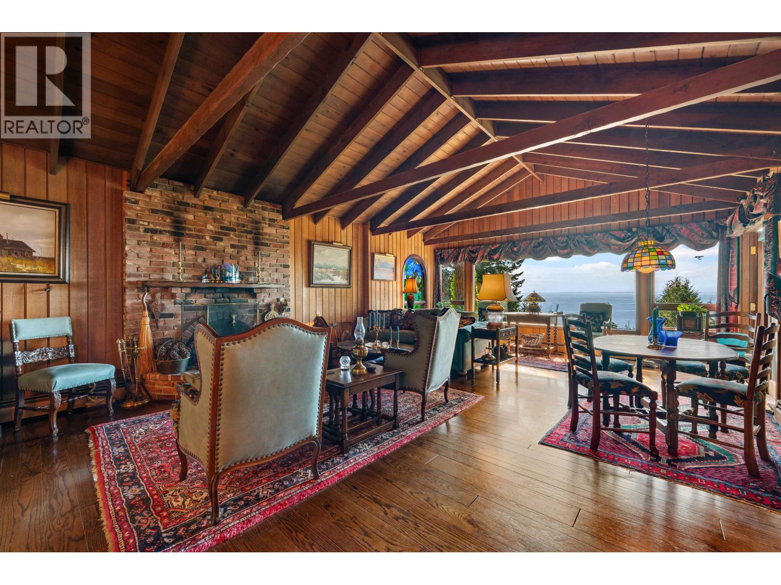 2235 CHAIRLIFT ROAD, West Vancouver