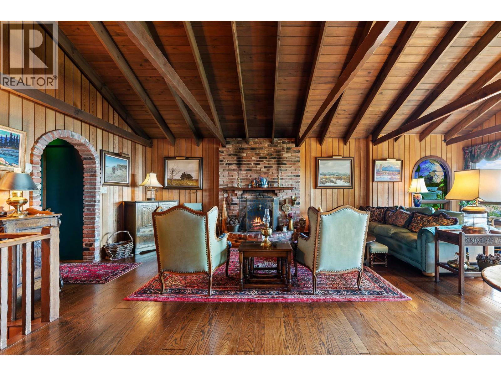 2235 CHAIRLIFT ROAD, West Vancouver