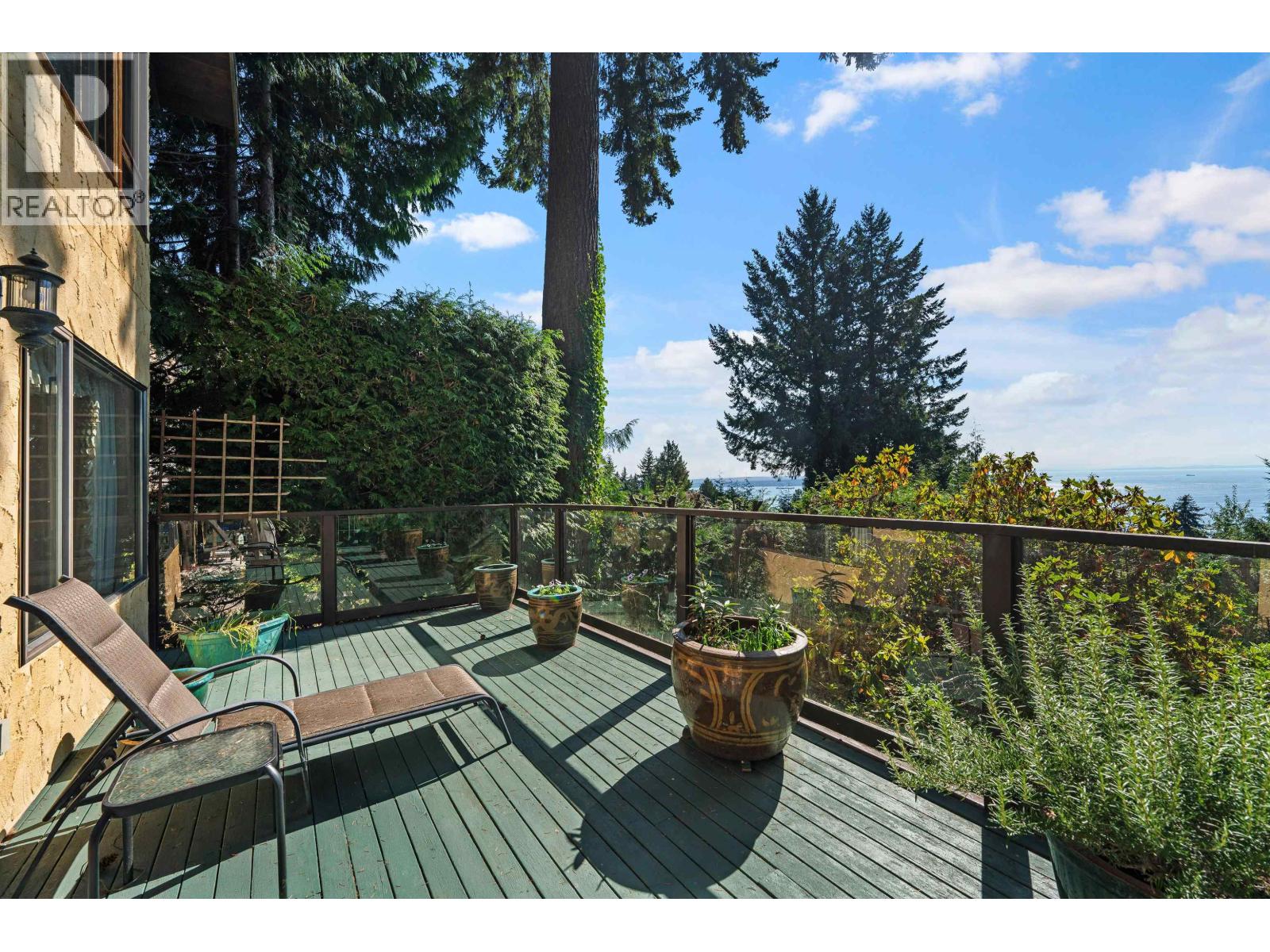 2235 CHAIRLIFT ROAD, West Vancouver