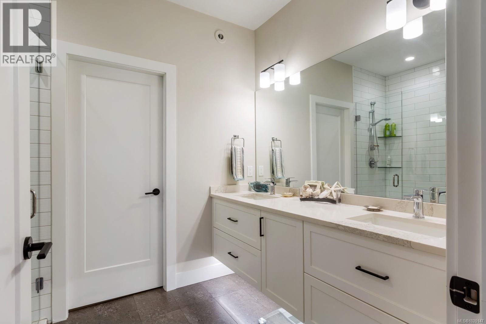 137 4098 Buckstone Rd, Courtenay