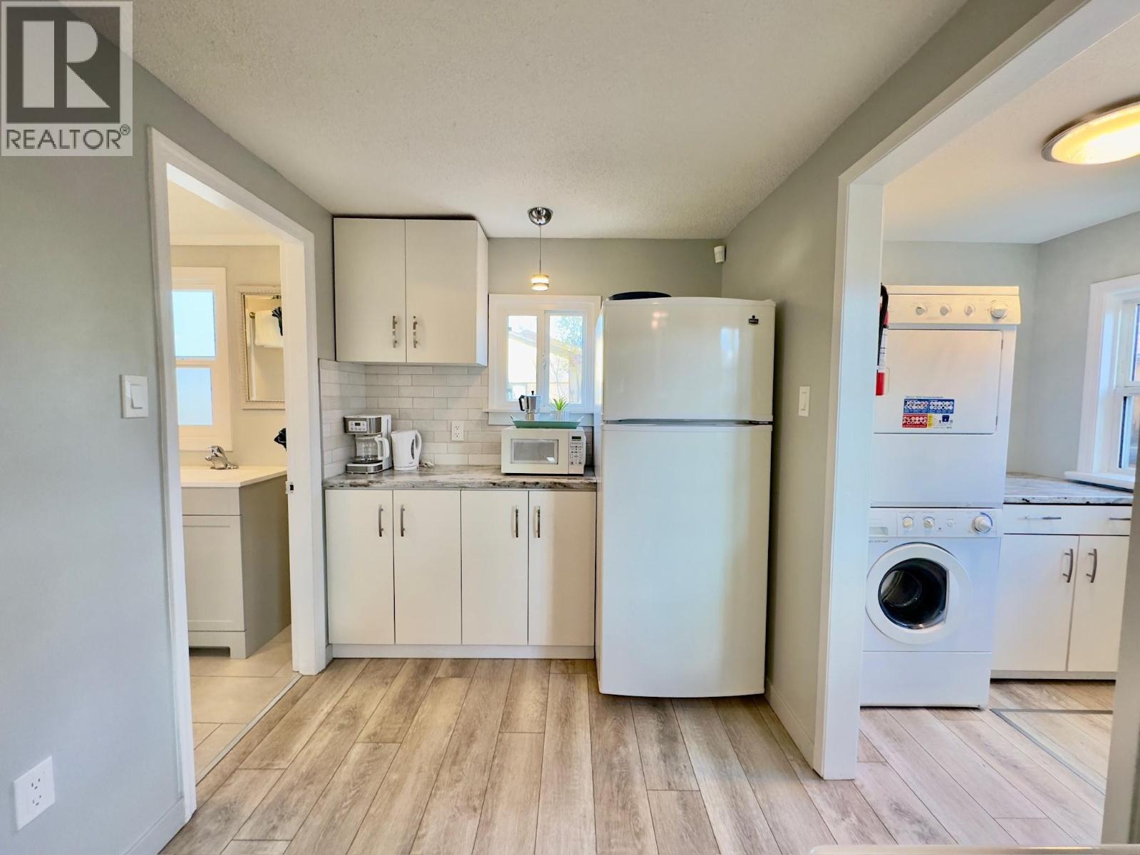709 MUNICIPAL Avenue - 6