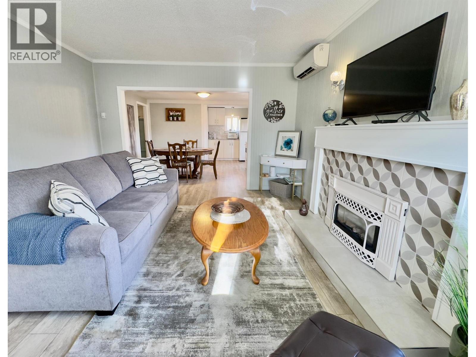 709 MUNICIPAL Avenue - 18
