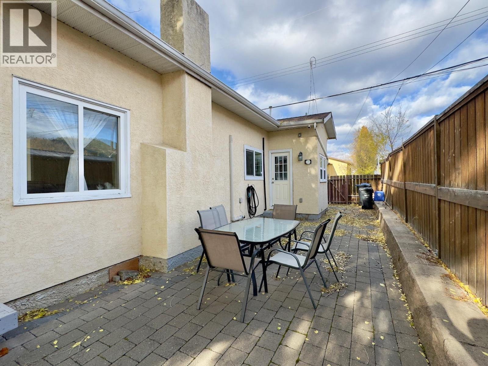 709 MUNICIPAL Avenue - 36