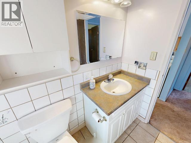 10198 HIGHWAY 101, Powell River