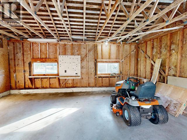 10198 HIGHWAY 101, Powell River