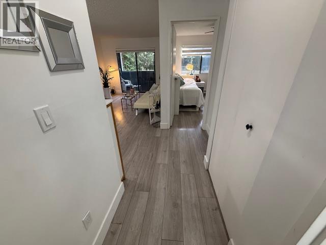 205 1948 COQUITLAM AVENUE, Port Coquitlam