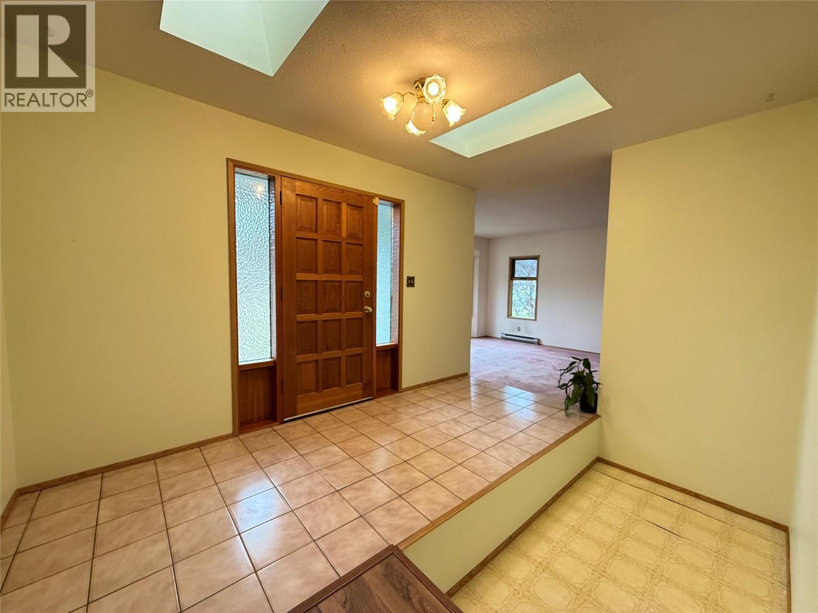 3170 Hall Frontage Road, Grand Forks