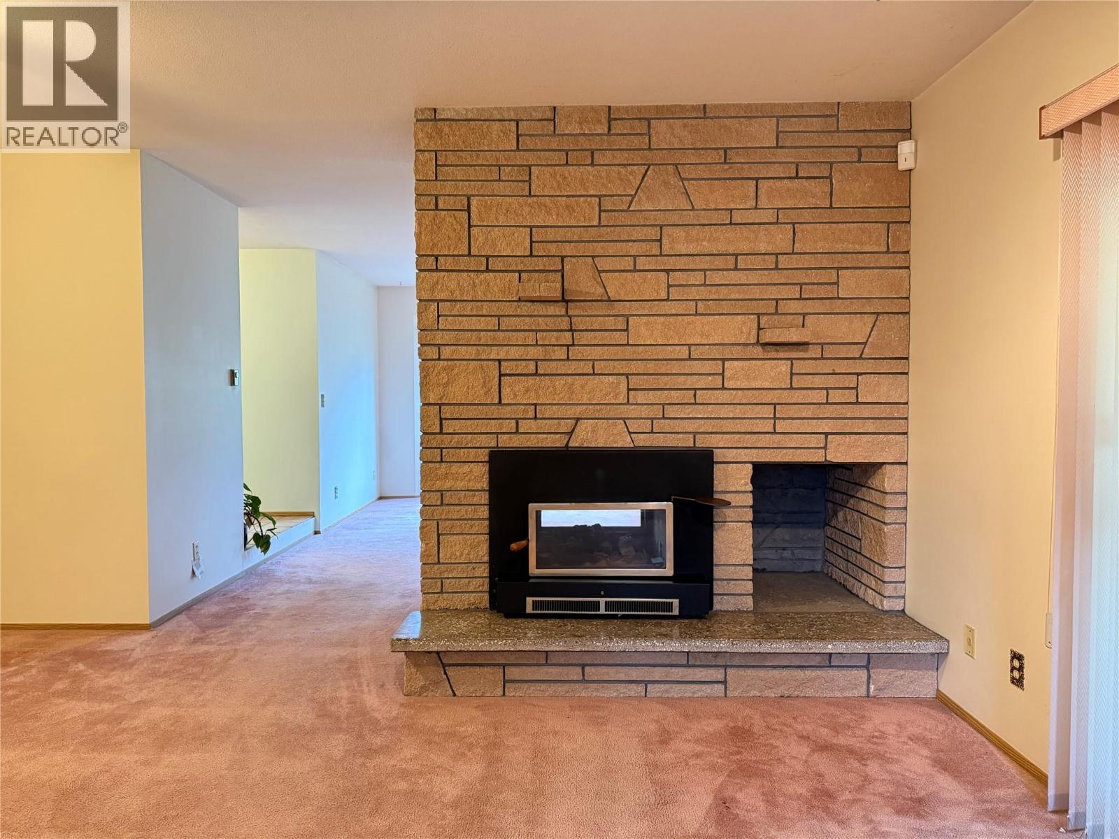 3170 Hall Frontage Road, Grand Forks