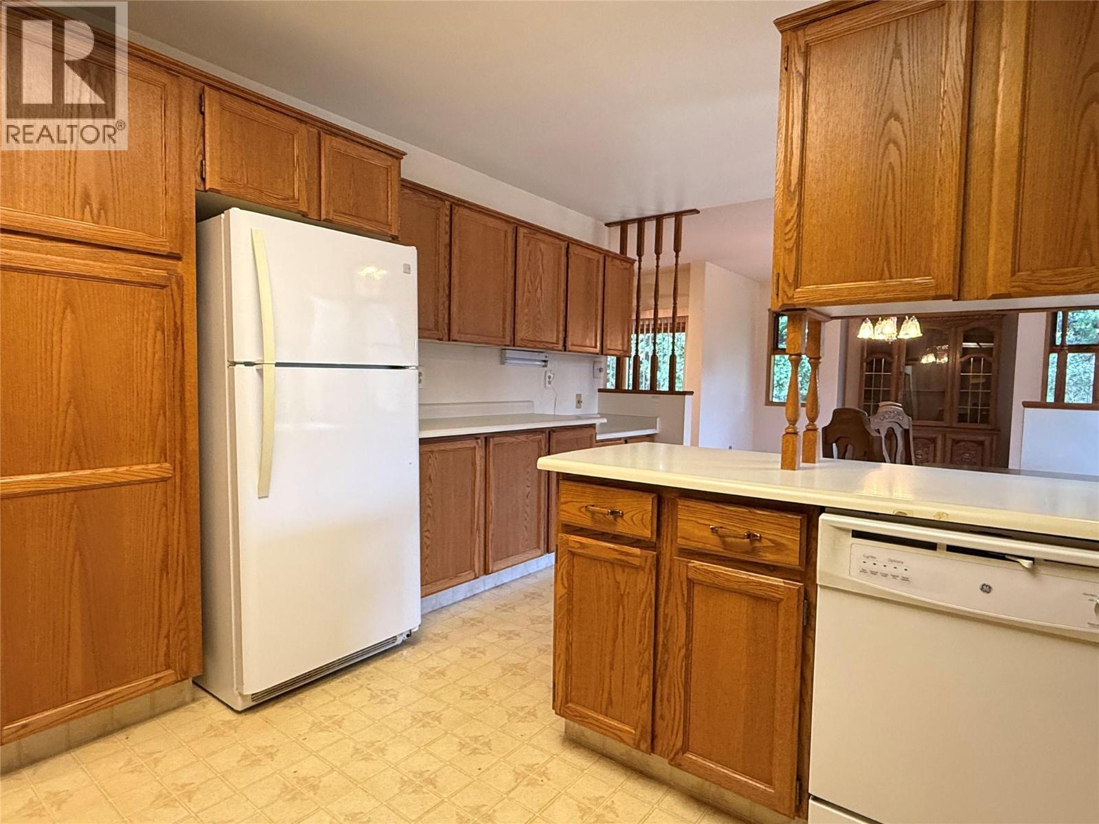 3170 Hall Frontage Road, Grand Forks