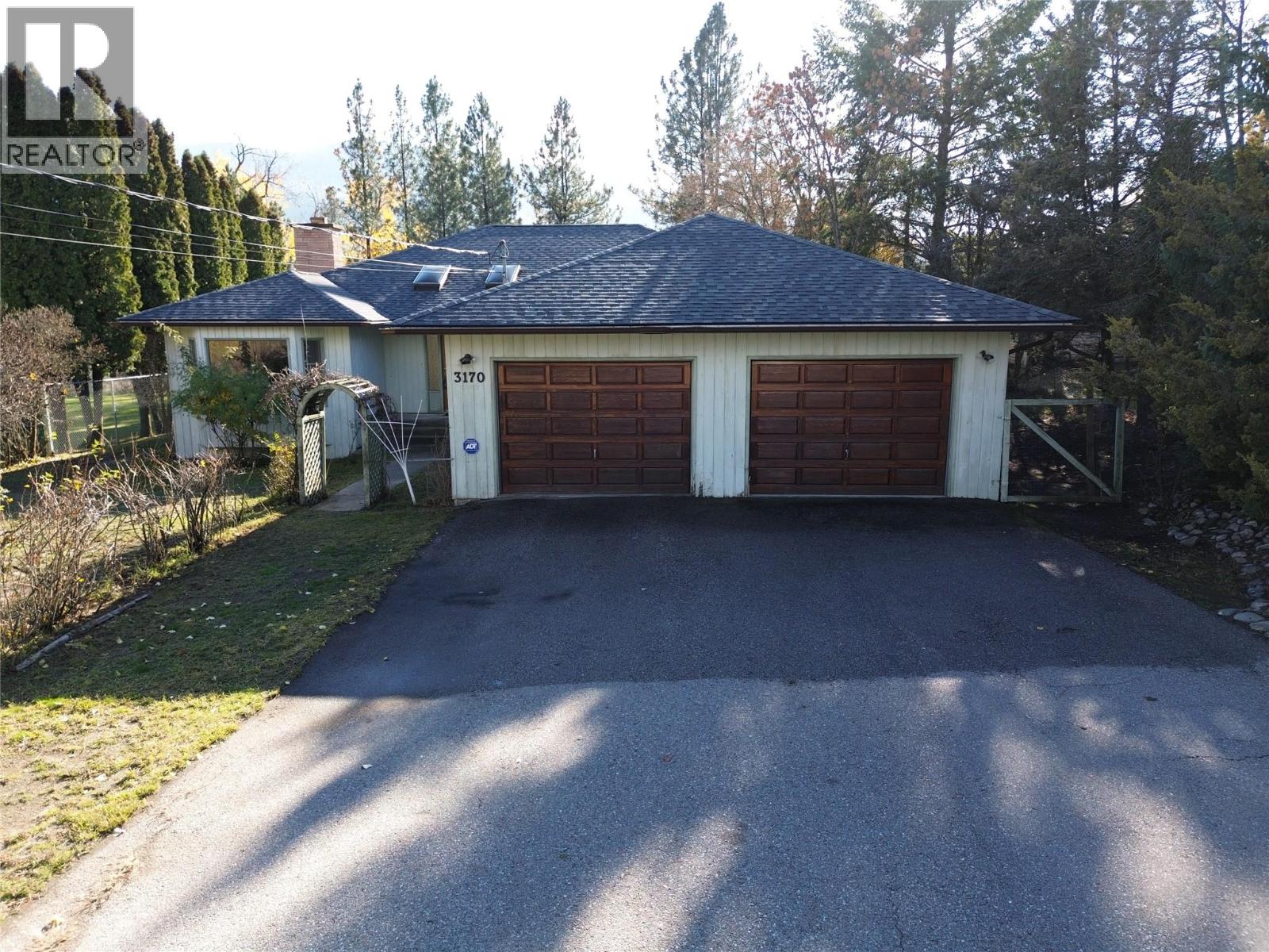 3170 Hall Frontage Road, Grand Forks