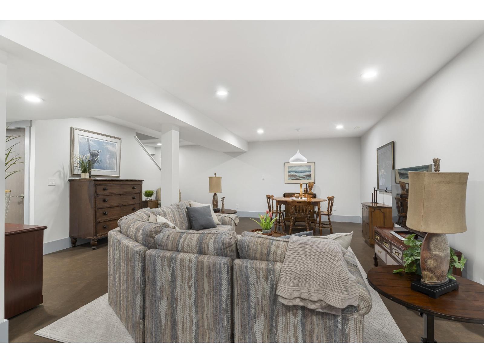 76 14655 32 AVENUE, Surrey