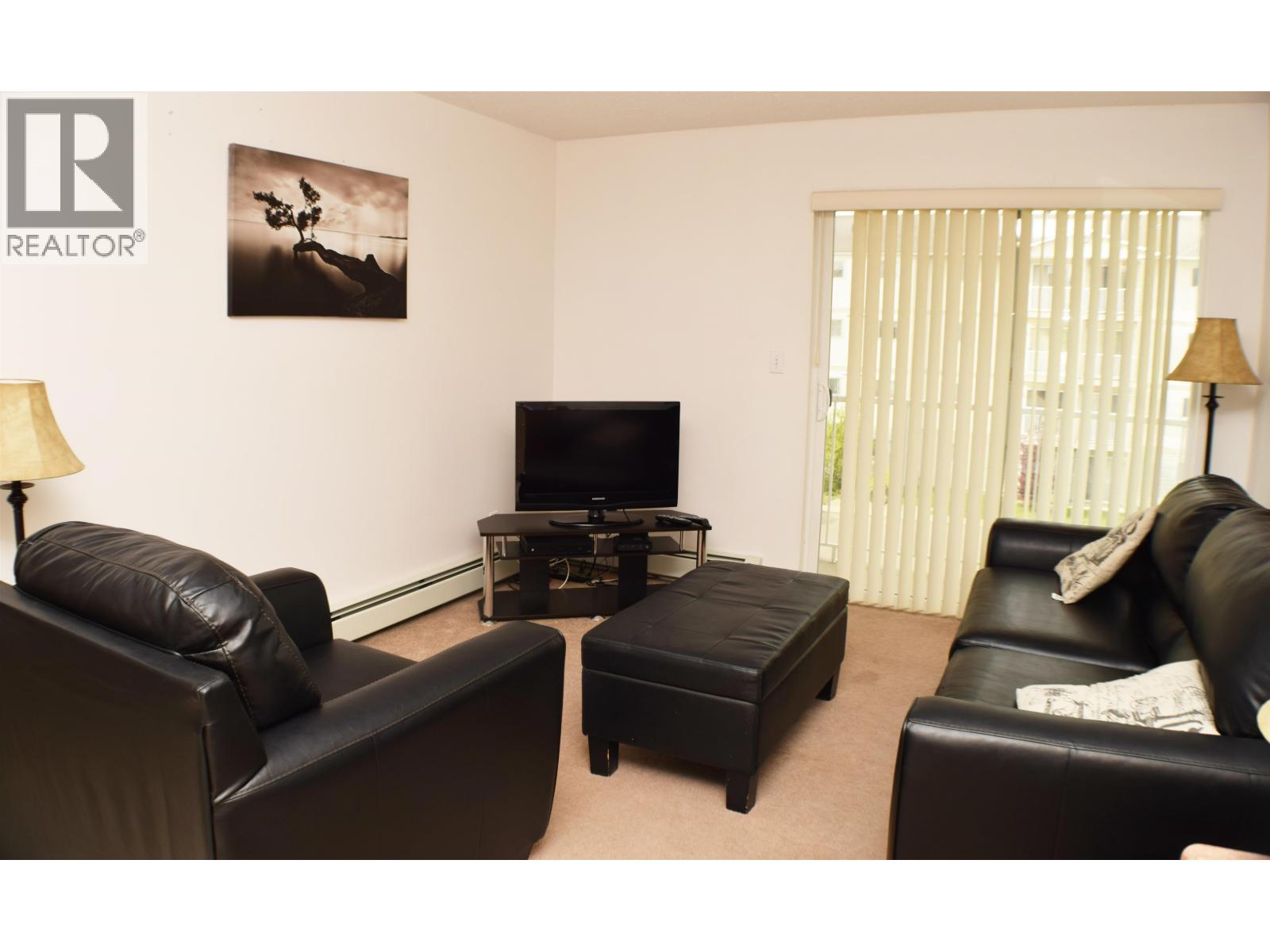 #305 8507 86 STREET - 7