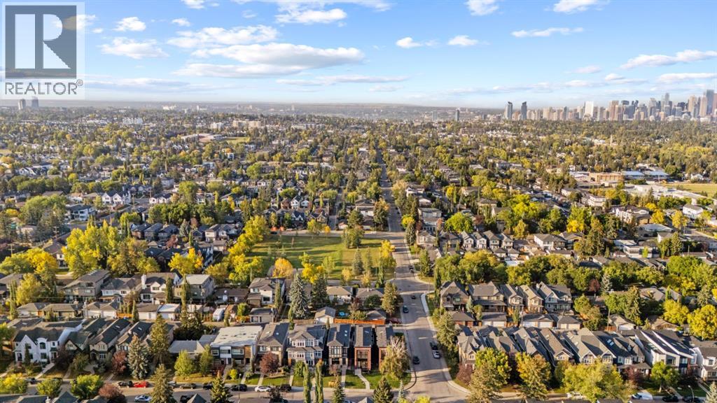 Single Family House for Sale in   Avenue SW Altadore Calgary 