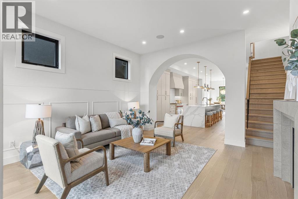 Single Family House for Sale in   Avenue SW Altadore Calgary 