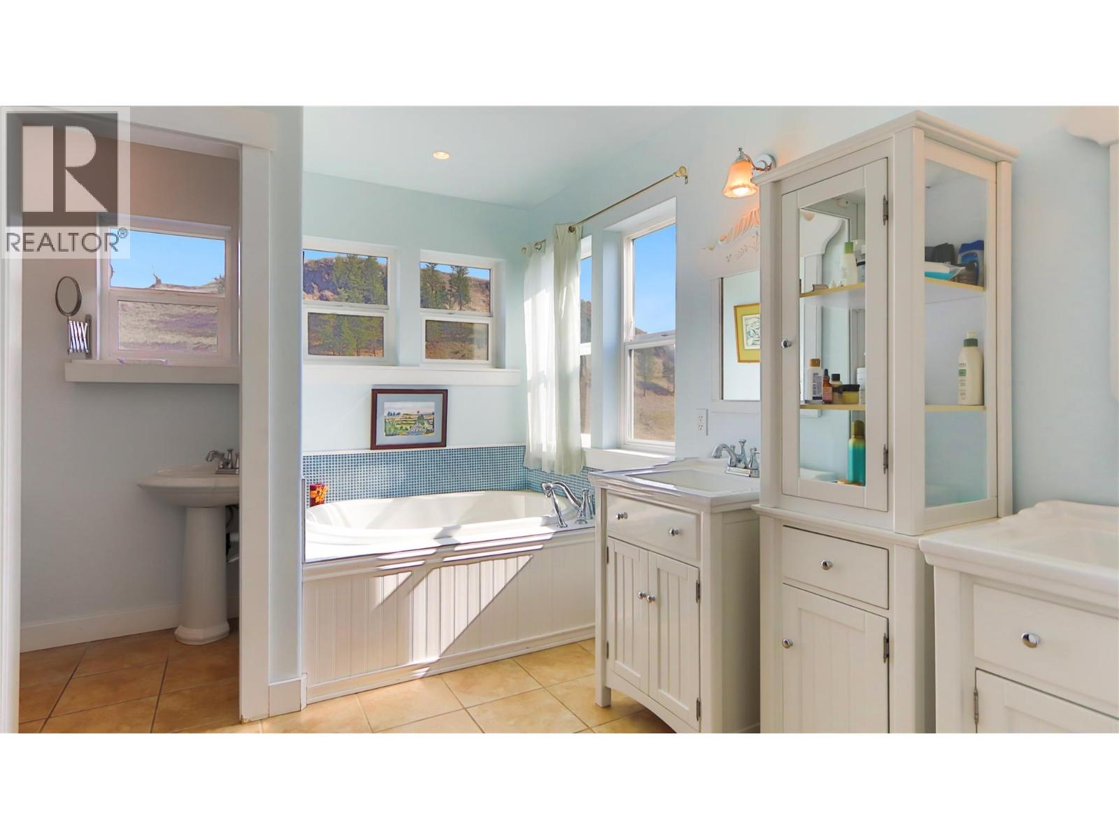 1670 HULME CREEK Road, Rock Creek