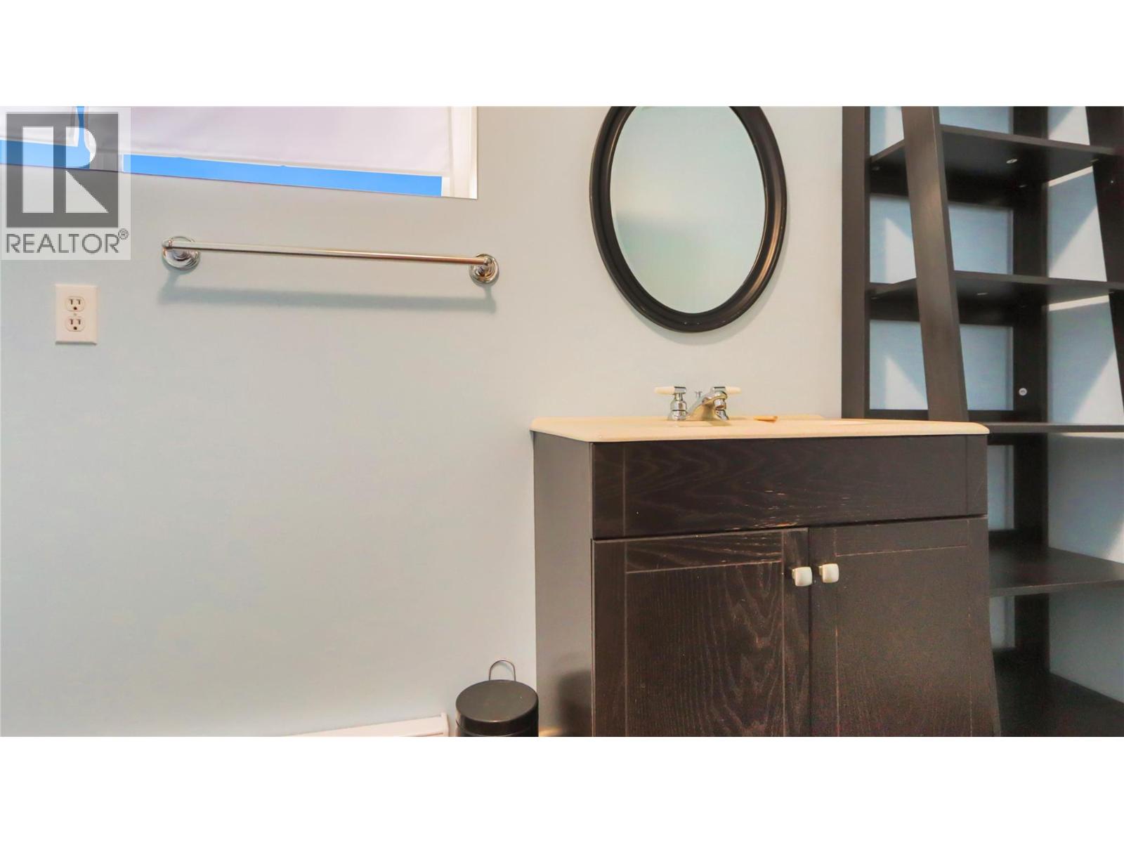 1670 HULME CREEK Road, Rock Creek