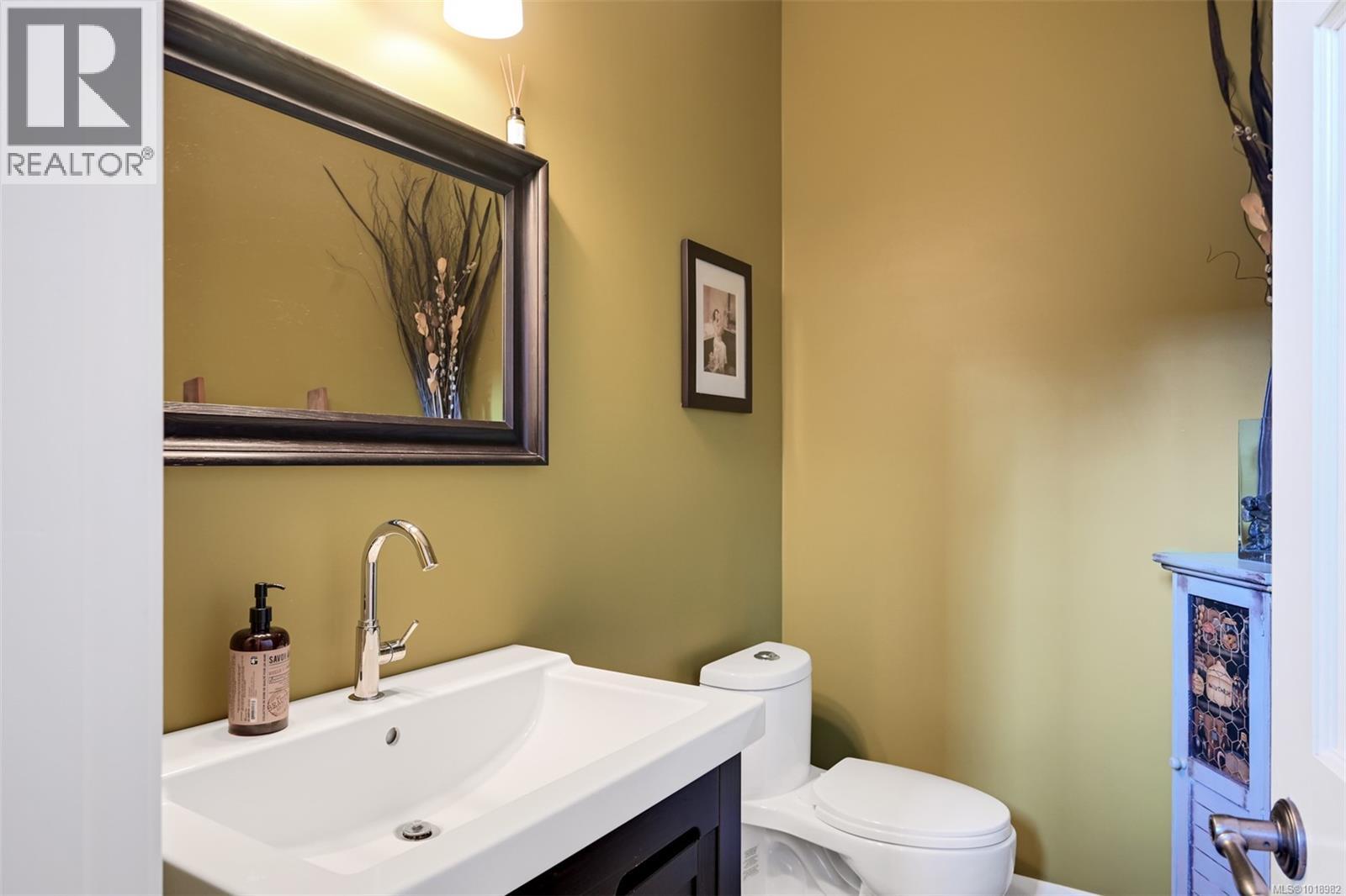 1352 Ball Rd, Cobble Hill