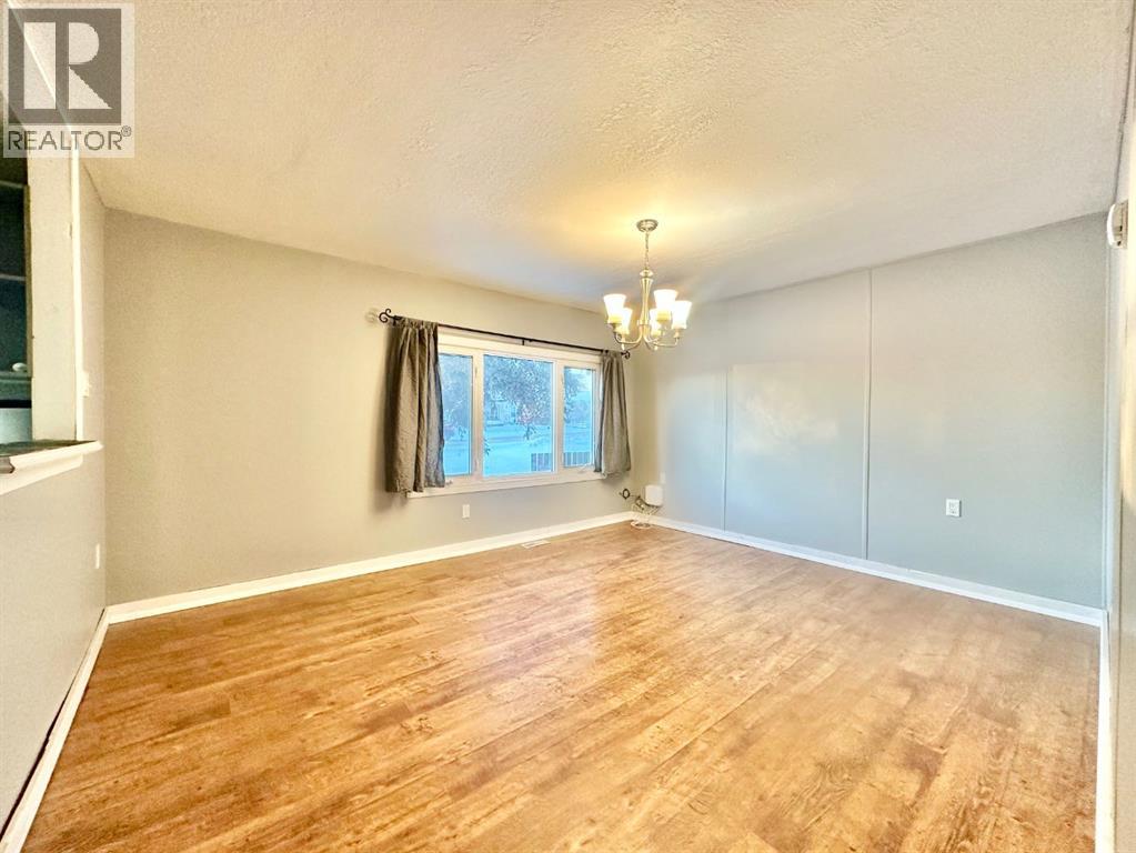 9111 100 St, Lac La Biche