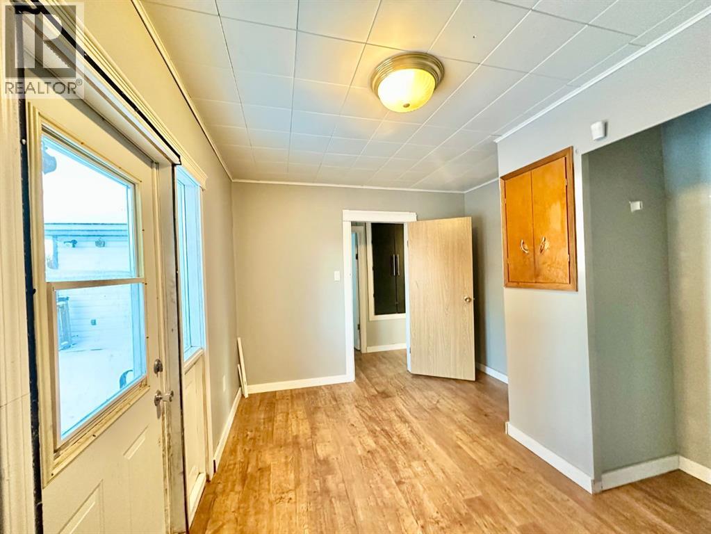 9111 100 St, Lac La Biche