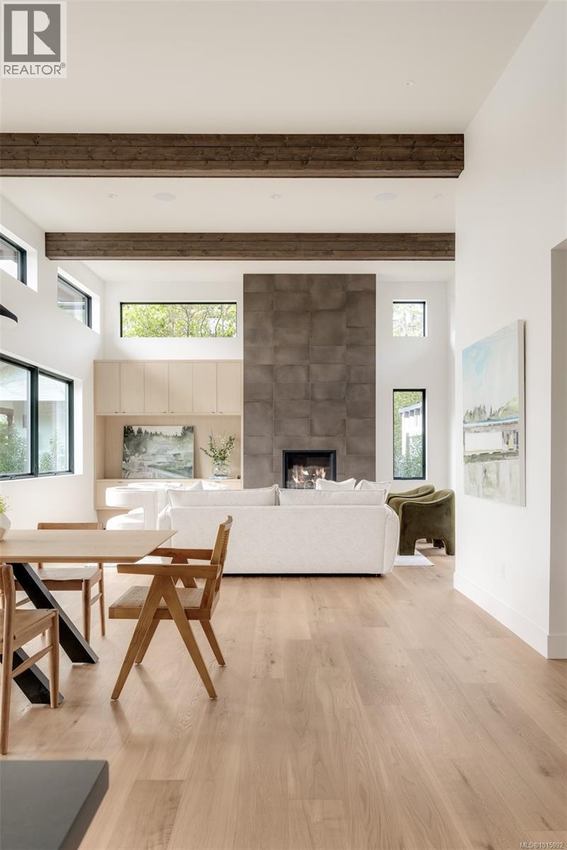  1542 Despard Avenue, Victoria