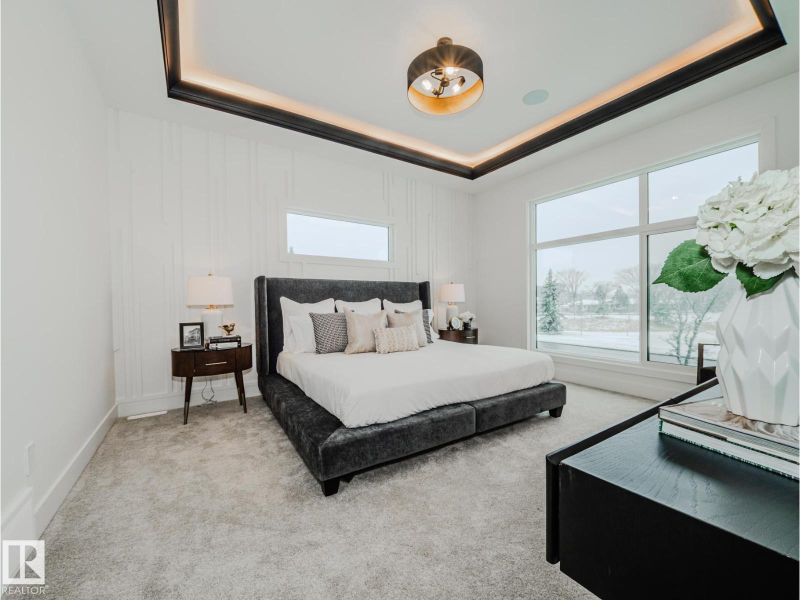 7607 98 AV NW, Edmonton