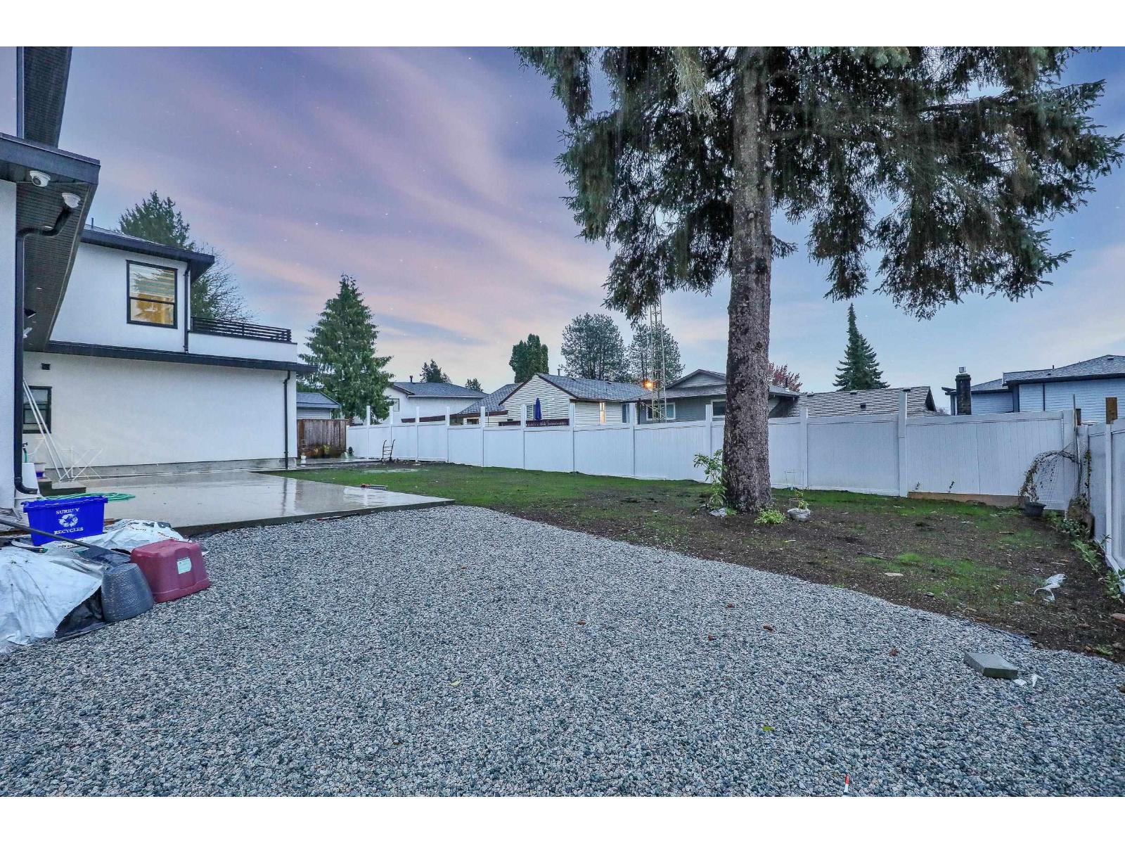 14840 89 Avenue - photo 2