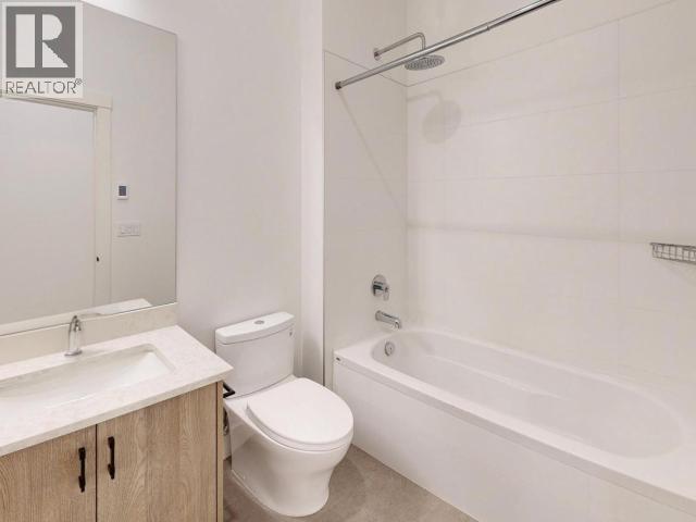 4070 SATURNA AVE, Powell River