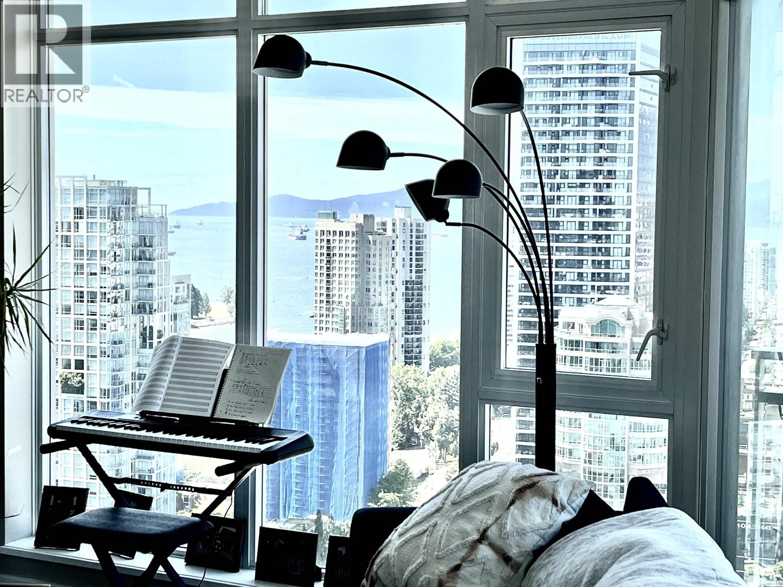 3503 1372 SEYMOUR Street - photo 2