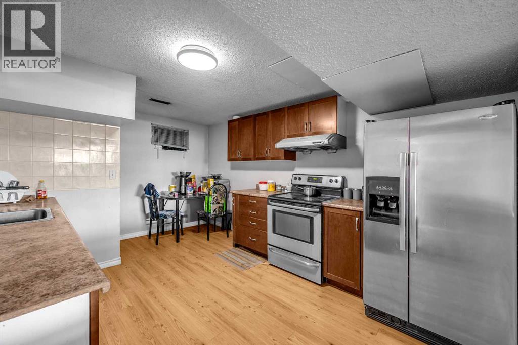 Single Family House Bungalow for Sale in  Falworth Road NE Falconridge Calgary 